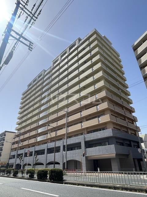 ���{���s�����ؐ쓌�Q���ڂR�k�c�j