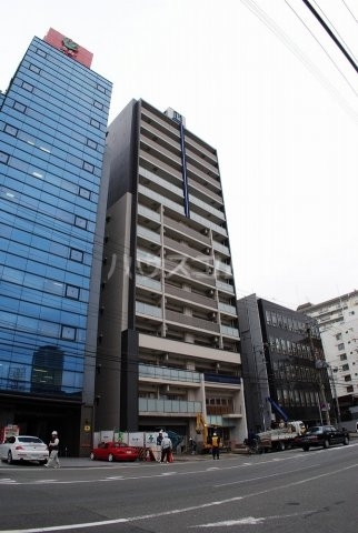 ���{���s�k�撆�萼�S���ڂP�r�c�j