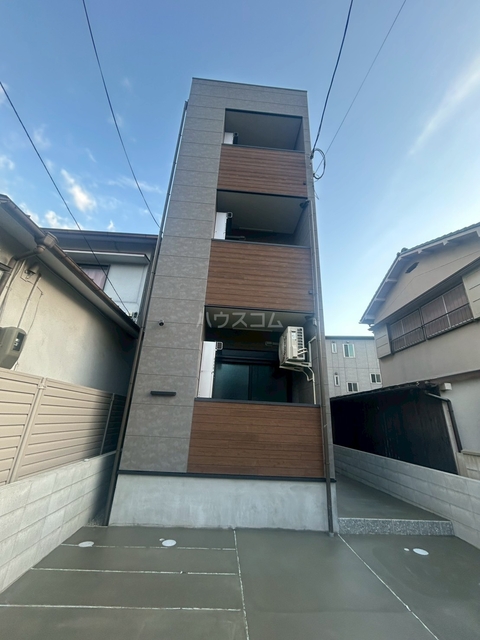 ���{���s�ߌ���l�R���ڂP�k�c�j