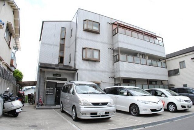 ���{���c�s�R�蒬�R���ڂR�k�c�j