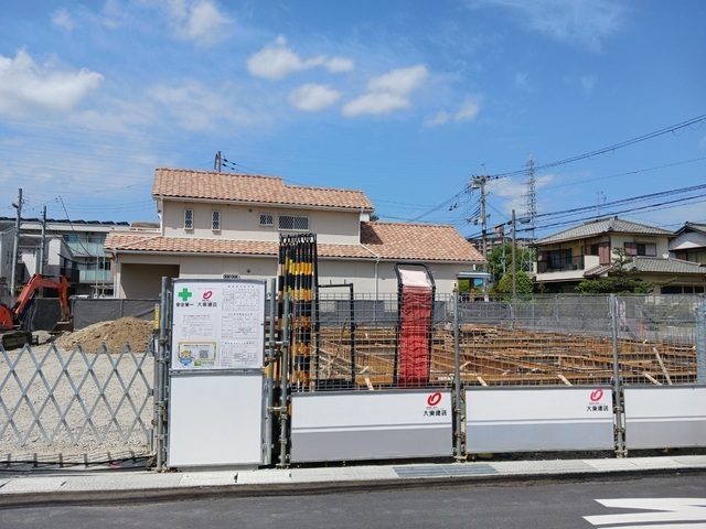 ���{���Ύs�������̒��Q�k�c�j