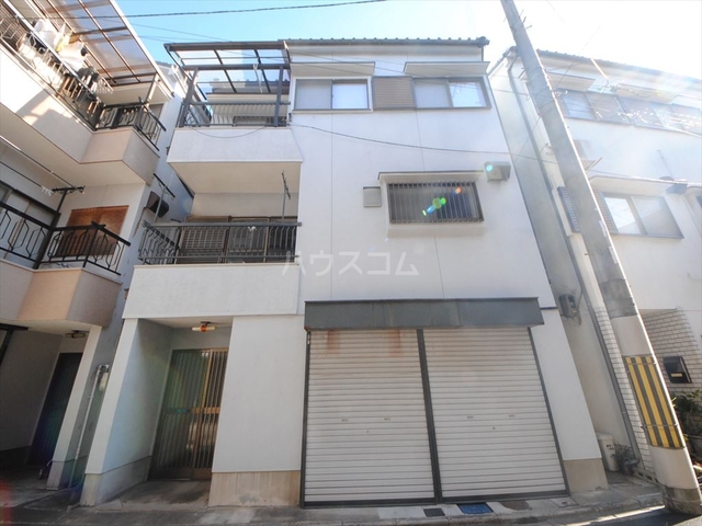 ���{����s��}�k���R�k�c�j