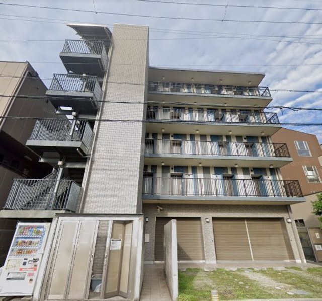 ���{�r�c�s�_�c�R���ڂP�j