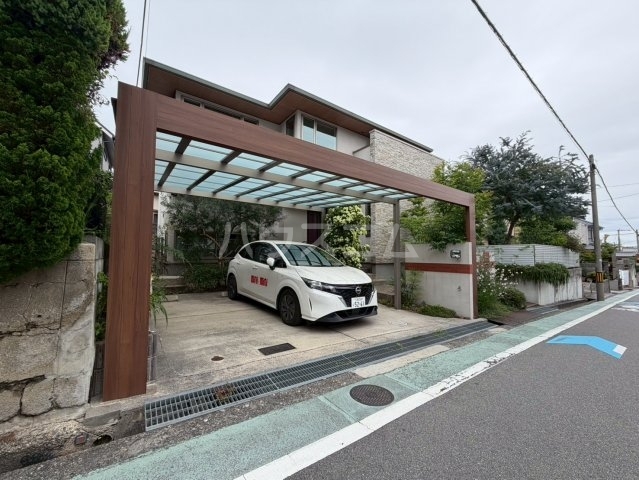 ���{���c�s�痢�R���T���ڂS�r�k�c�j