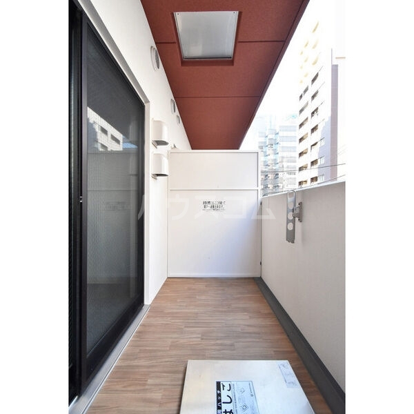 ����8