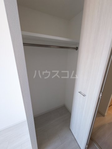 ����7