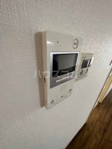 ����10