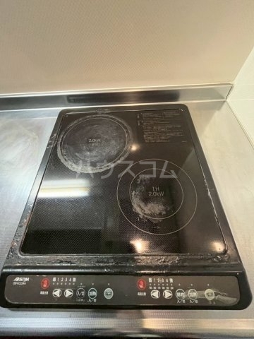 ����20