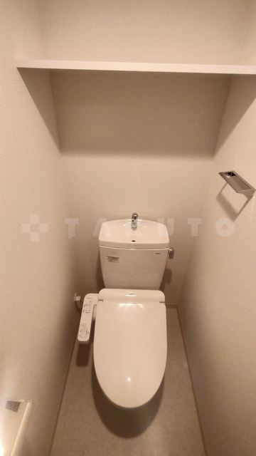����5