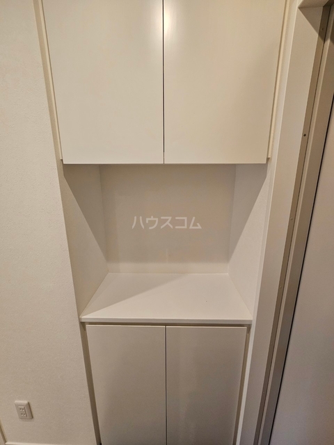 ����6