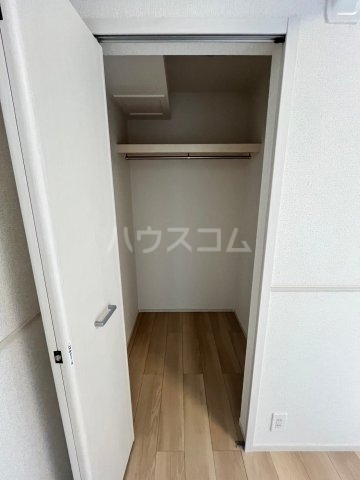 ����7