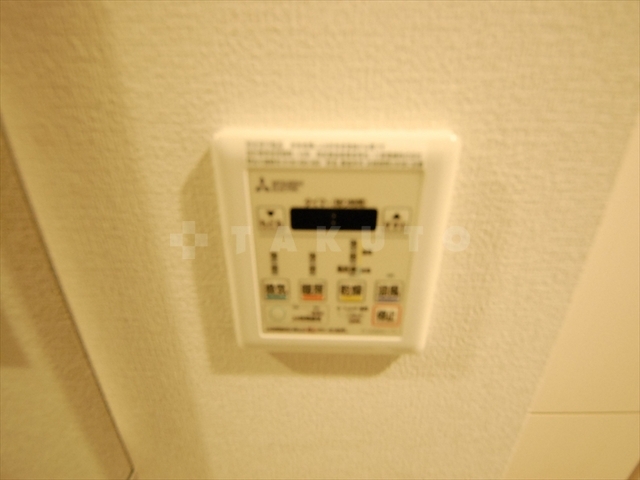 ����22