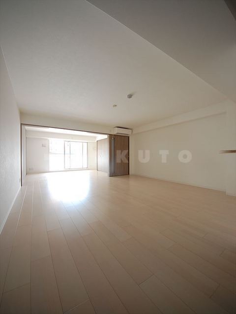 ����14