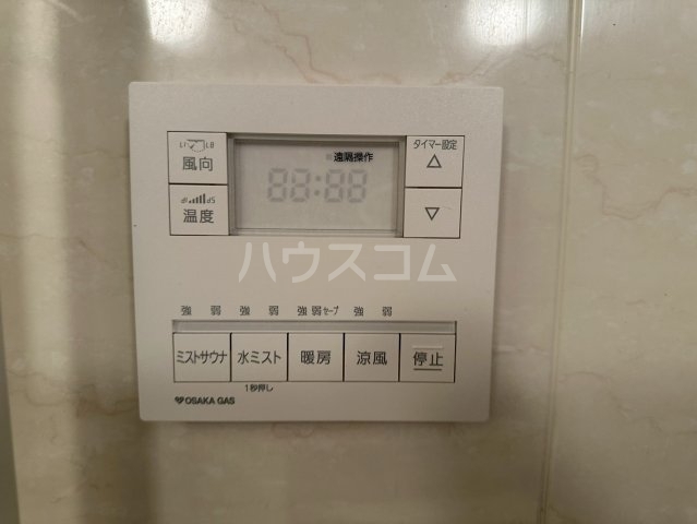 ����10