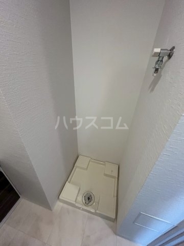 ����19