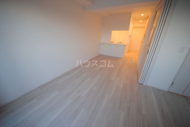 ����1