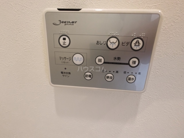 ����24