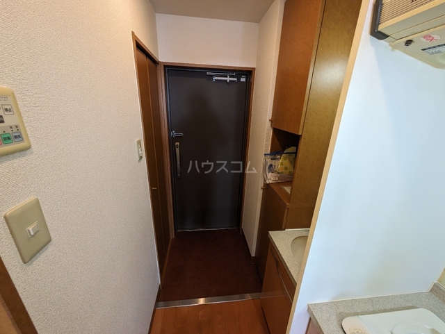 ����7