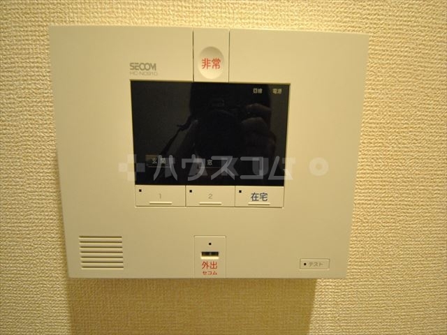 ����26