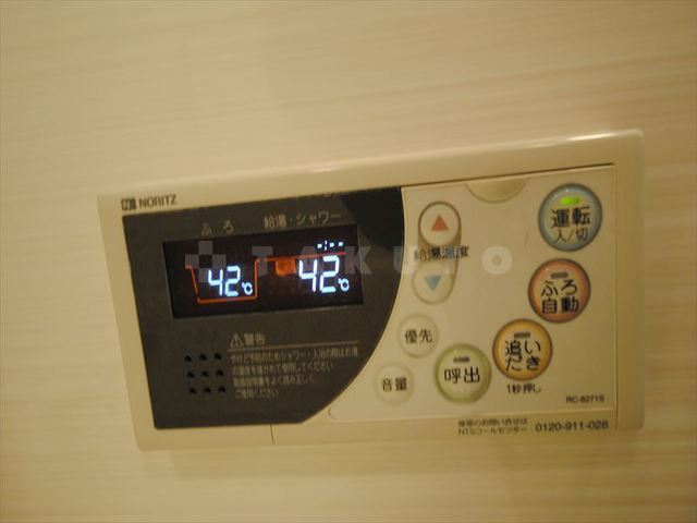 ����17
