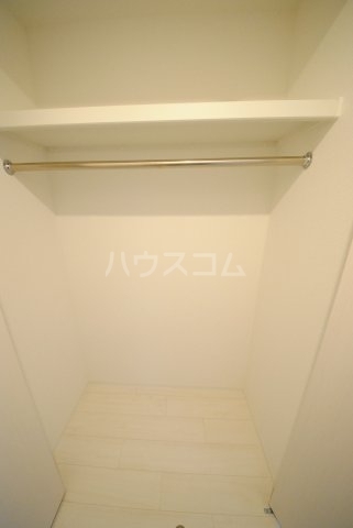 ����7