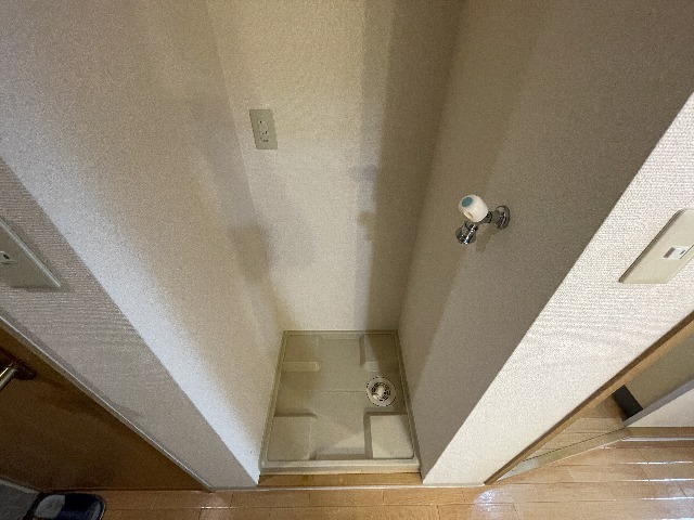 ����14