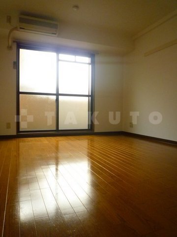 ����6