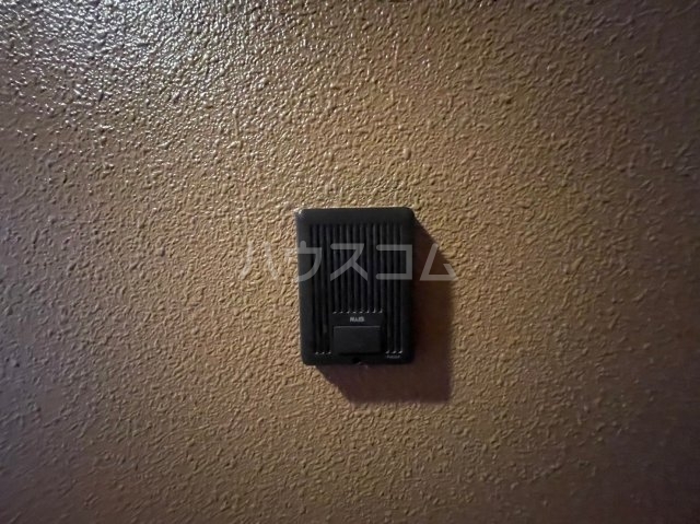 ����24