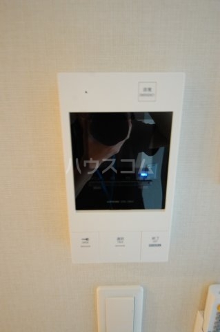 ����10
