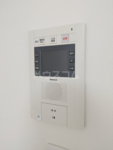 ����10