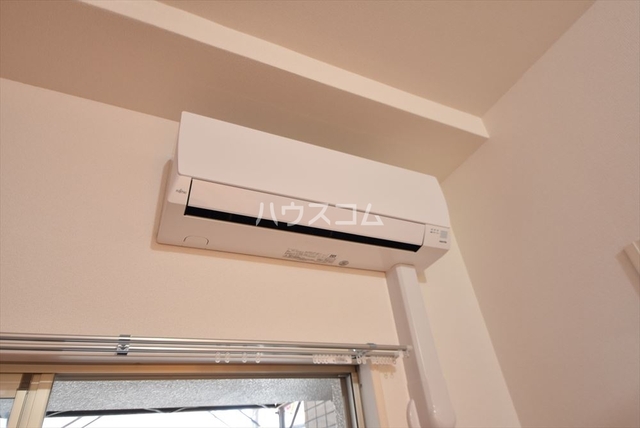 ����11