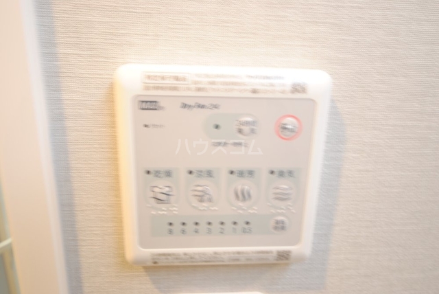 ����7