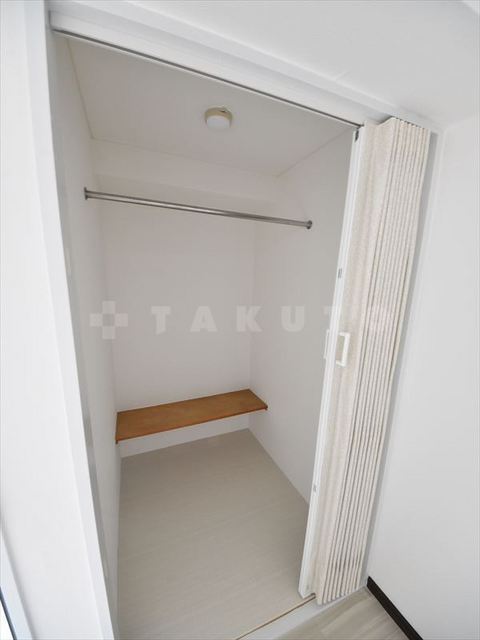 ����6