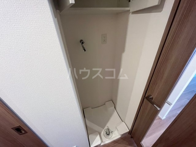 ����5
