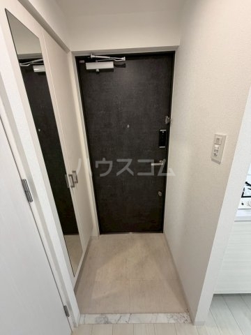 ����7
