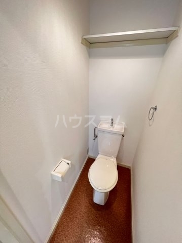 ����5