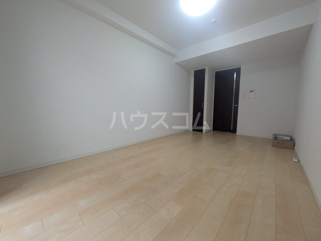 ����1