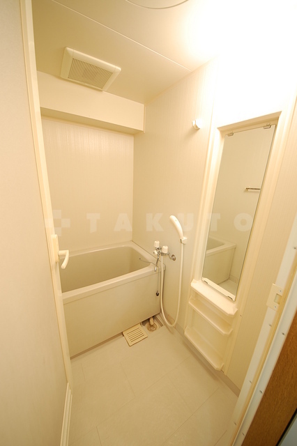 ����13