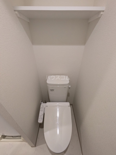 ����4