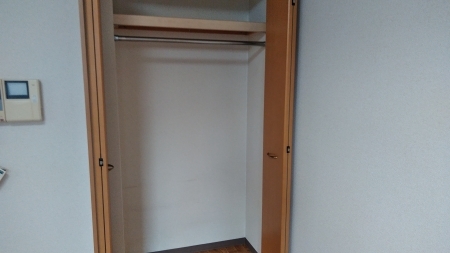 ����10