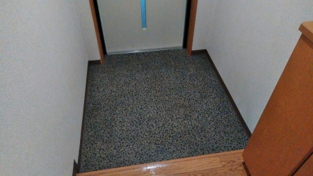 ����3