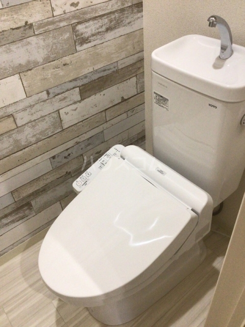 ����5