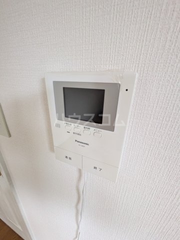 ����11