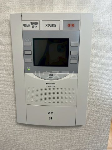 ����10