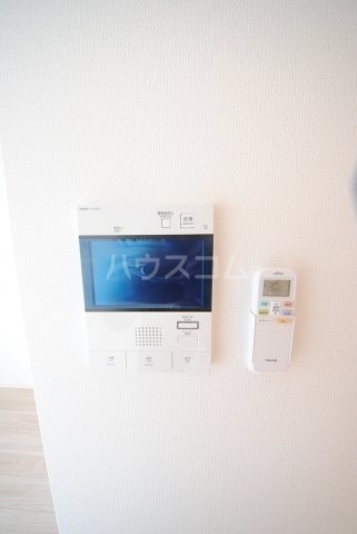 ����14