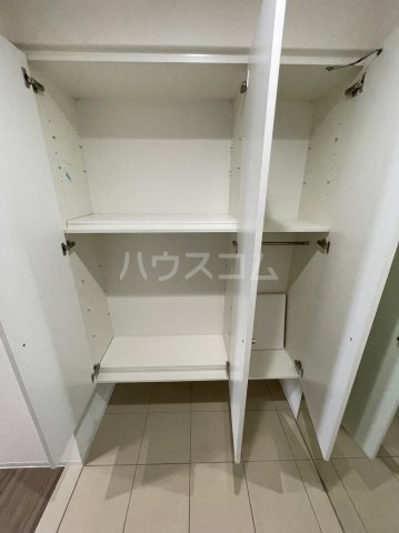 ����7