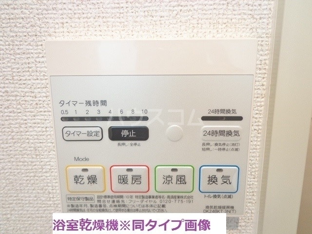 ����10