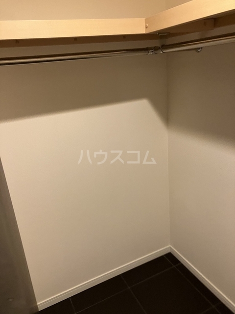 ����6
