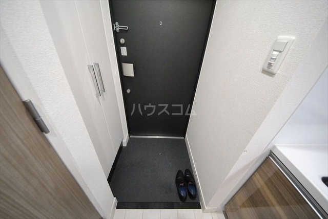 ����7
