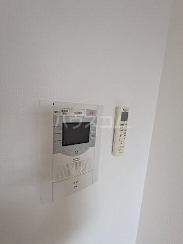 ����6